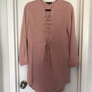 ❄️ 4/30 BLVD Criss Cross Lace Up Soft Pink Dress